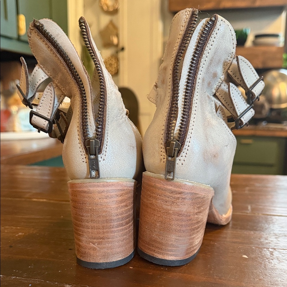Neutral Ankle-Strap Block Heels in Beige - Picture 3 of 4